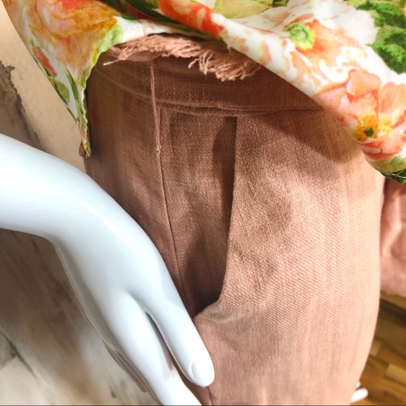 Lovers + Friends Revolve Linen Frayed Annette Pant - Picture 4 of 7
